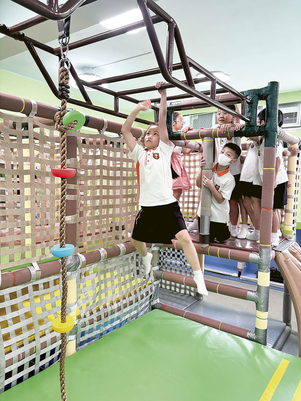 感統室活動讓學生在玩樂中學習